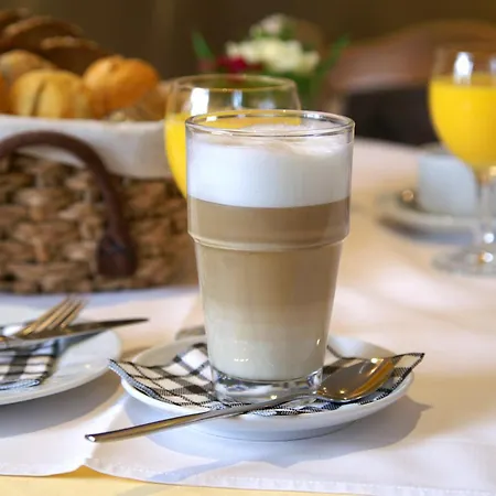 Schwanenhof Und Restaurant Erkelenz