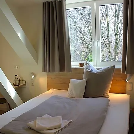 Schwanenhof Und Restaurant Отель Эркеленц