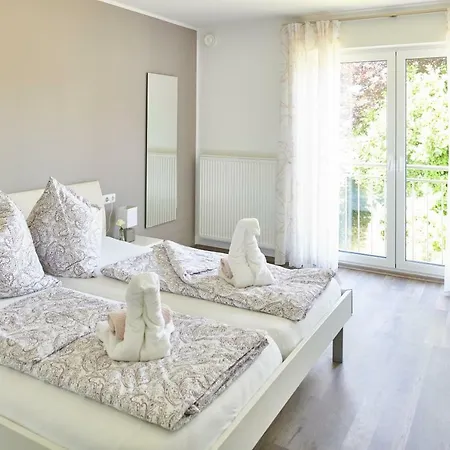 Schwanenhof Und Restaurant 3*