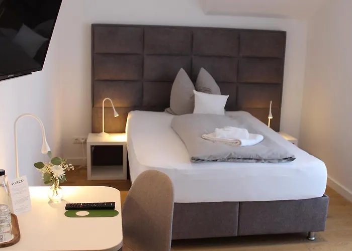 Schwanenhof Und Restaurant