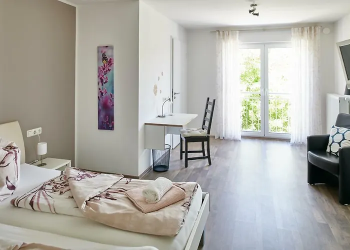 Schwanenhof Und Restaurant Hotel